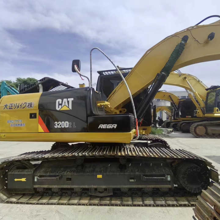 Reasonable Price Japan Original 330d2L Caterpillar Excavator CAT USED 329D2 320D2 325D 315D Excavator - Bager guseničar: slika 1 Reasonable Price Japan Original 330d2L Caterpillar Excavator CAT USED 329D2 320D2 325D 315D Excavator - Bager guseničar: slika 1
