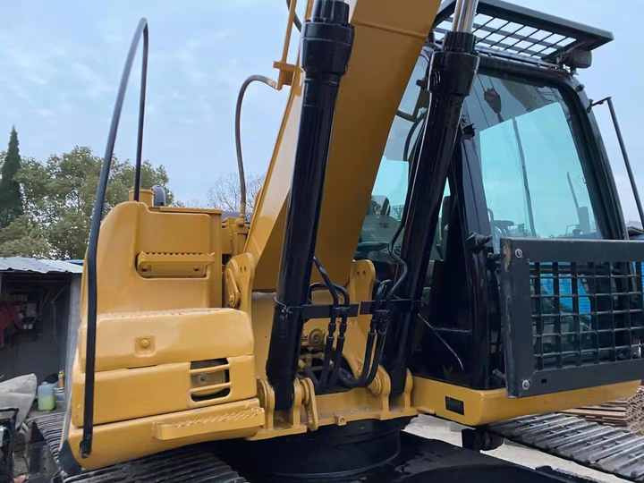 Used CAT 315 EXCAVATOR for SALE ,CAT 312 315 Crawler Excavator - Bager guseničar: slika 4 Used CAT 315 EXCAVATOR for SALE ,CAT 312 315 Crawler Excavator - Bager guseničar: slika 4
