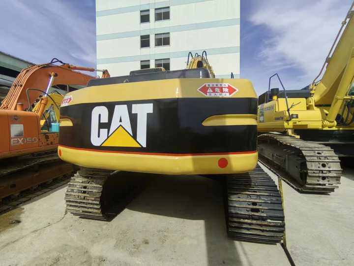 Used Digger CAT 325BL Construction Machinery Construction Digger Used CAT 325BL Cheap Excavator - Bager guseničar: slika 5 Used Digger CAT 325BL Construction Machinery Construction Digger Used CAT 325BL Cheap Excavator - Bager guseničar: slika 5