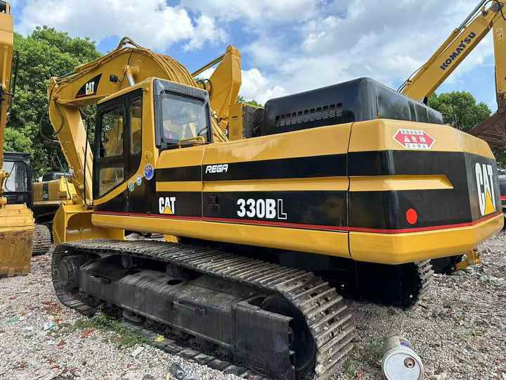 Used Digger CAT 330BL Construction Machinery Construction Digger Used CAT 330BL Cheap Excavator - Bager guseničar: slika 2 Used Digger CAT 330BL Construction Machinery Construction Digger Used CAT 330BL Cheap Excavator - Bager guseničar: slika 2
