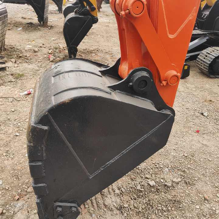 Used HITACHI ZX-70 - Bager guseničar: slika 4 Used HITACHI ZX-70 - Bager guseničar: slika 4