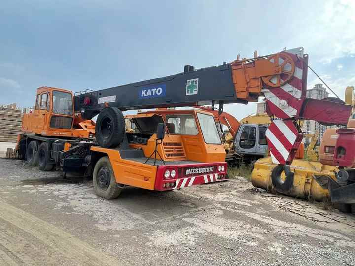 Used Heavy Construction Equipment kato 25 Tons Second Hand Mobile Crane Used Machine Hot Sale - Pokretni kran: slika 2 Used Heavy Construction Equipment kato 25 Tons Second Hand Mobile Crane Used Machine Hot Sale - Pokretni kran: slika 2