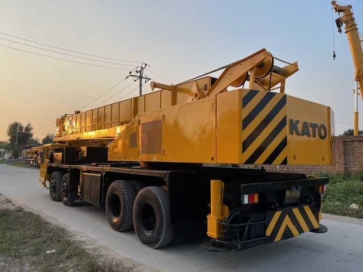 Used Heavy Construction Equipment kato 50 Tons Second Hand Mobile Crane Used Machine Hot Sale - Pokretni kran: slika 2 Used Heavy Construction Equipment kato 50 Tons Second Hand Mobile Crane Used Machine Hot Sale - Pokretni kran: slika 2