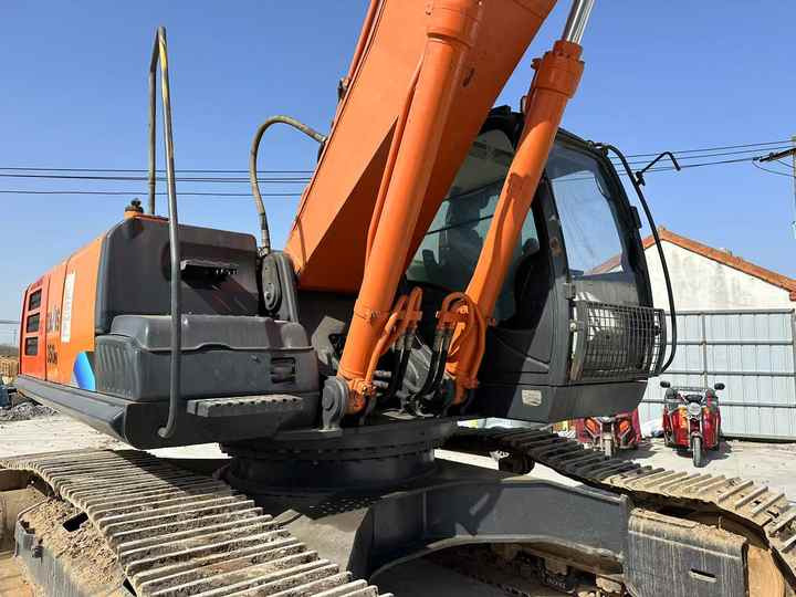 Used Hitachi Zx 350 Excavator with Loe Shipping and Certificate Global Shipping - Bager guseničar: slika 3 Used Hitachi Zx 350 Excavator with Loe Shipping and Certificate Global Shipping - Bager guseničar: slika 3
