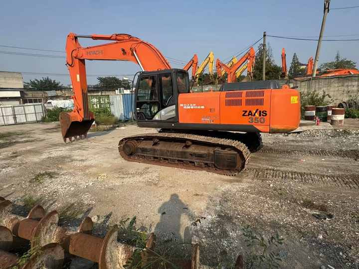 Used Original Hitachi ZX350LC-5G in Good Condition Running Working Condition Japanese Brand Hitachi ZX350 Excavator for Sale - Bager guseničar: slika 2 Used Original Hitachi ZX350LC-5G in Good Condition Running Working Condition Japanese Brand Hitachi ZX350 Excavator for Sale - Bager guseničar: slika 2