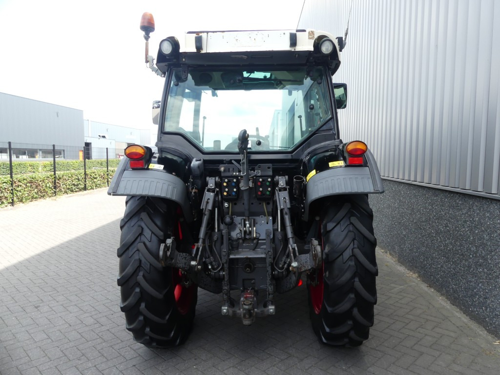 FENDT 209S Vario - Mali traktor: slika 4 FENDT 209S Vario - Mali traktor: slika 4
