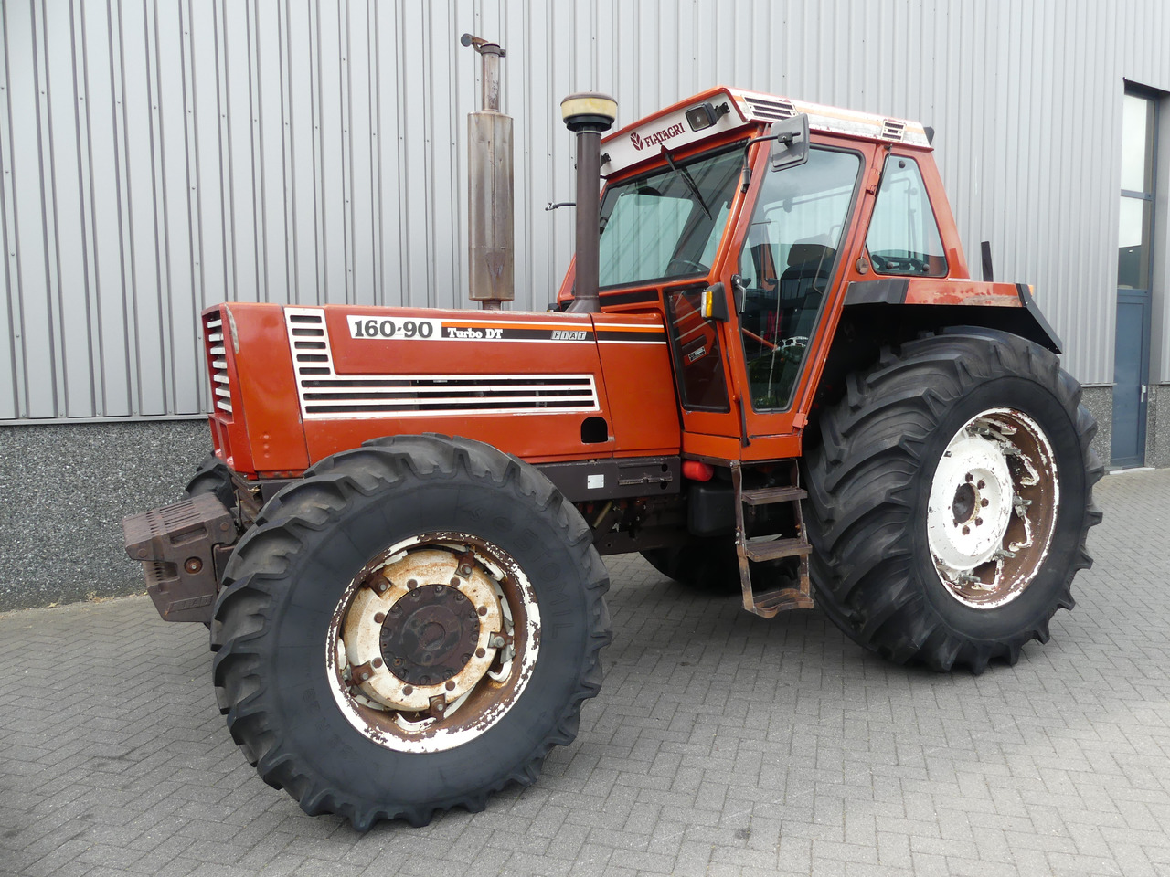 FIAT 160-90 4WD - Traktor: slika 2 FIAT 160-90 4WD - Traktor: slika 2