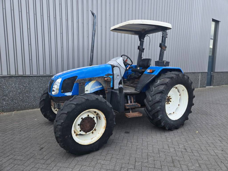 New Holland TL 90 A - Traktor: slika 1 New Holland TL 90 A - Traktor: slika 1