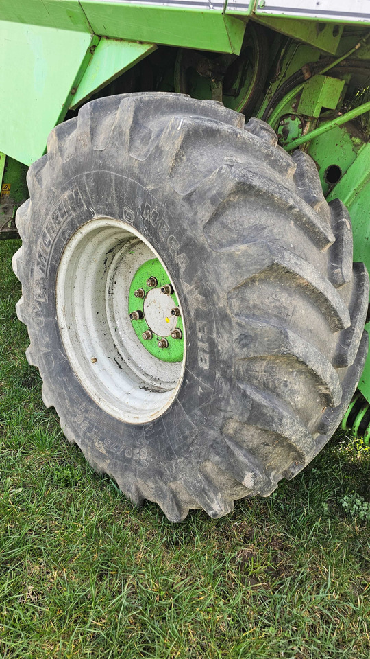 Komplet koło kombajn Deutz Fahr Topliner 620/75 R30 - Guma za Poljoprivredna mašina: slika 1 Komplet koło kombajn Deutz Fahr Topliner 620/75 R30 - Guma za Poljoprivredna mašina: slika 1