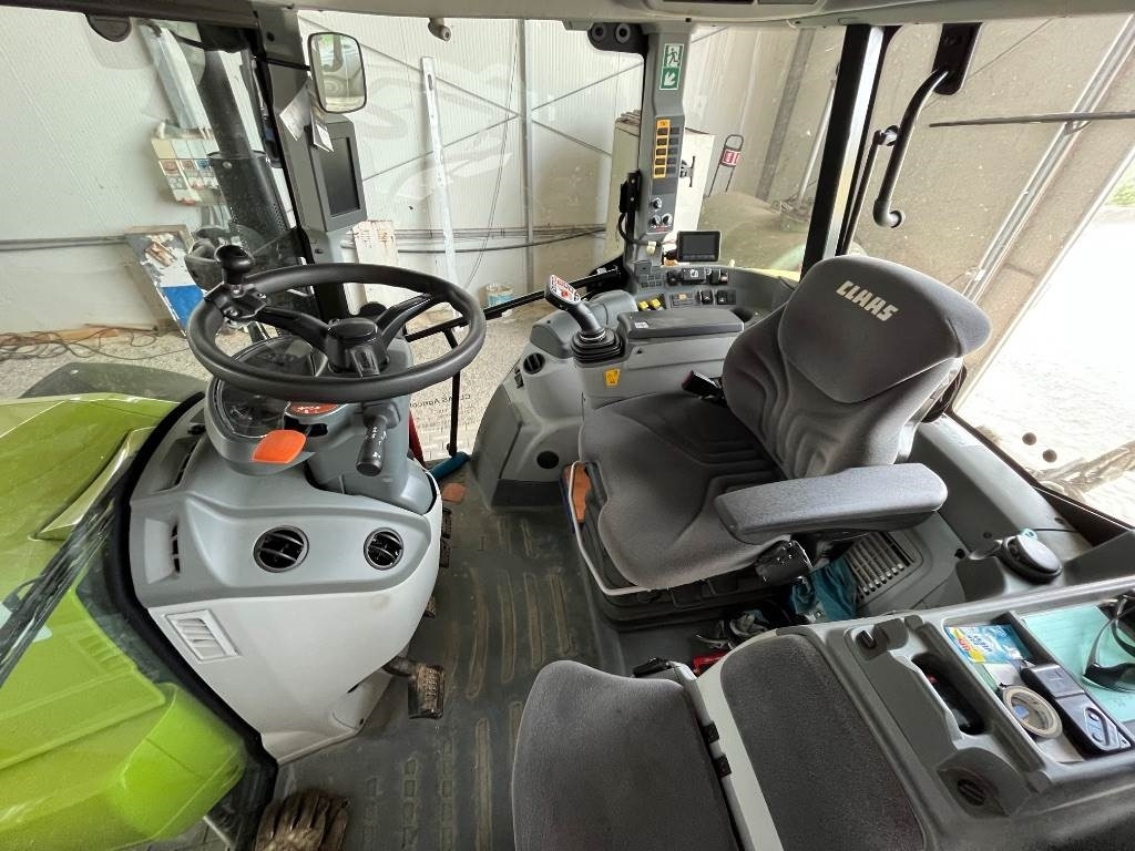 Claas Arion 440 - Traktor: slika 2 Claas Arion 440 - Traktor: slika 2