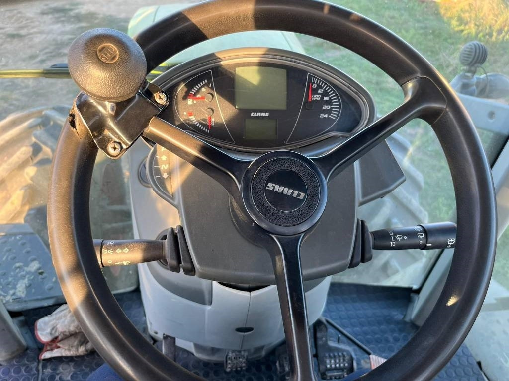 Claas Axion 870 Cmatic - Traktor: slika 3 Claas Axion 870 Cmatic - Traktor: slika 3