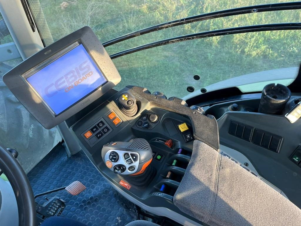 Claas Axion 870 Cmatic - Traktor: slika 5 Claas Axion 870 Cmatic - Traktor: slika 5