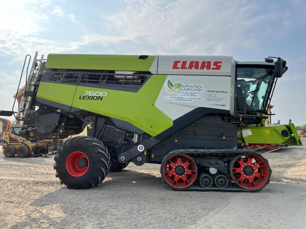 Claas LEXION 7600 TT - Kombinovani kombajn: slika 1 Claas LEXION 7600 TT - Kombinovani kombajn: slika 1