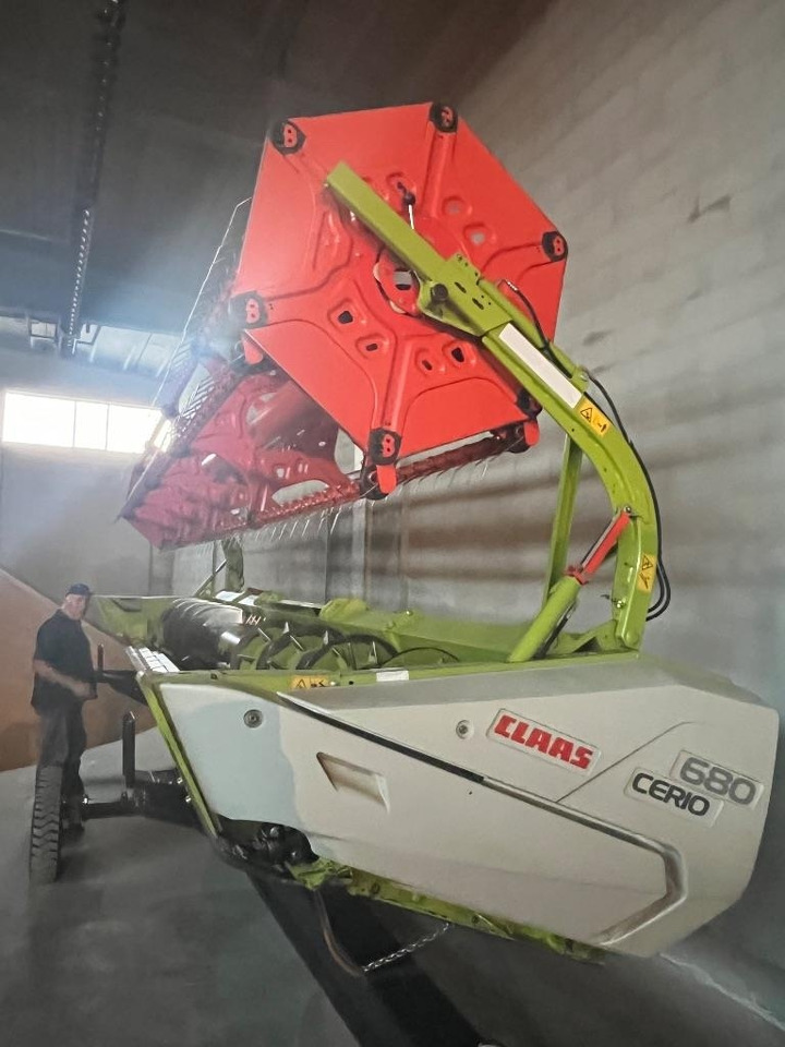 Claas Lexion 7700 TT RISO - Kombinovani kombajn: slika 2 Claas Lexion 7700 TT RISO - Kombinovani kombajn: slika 2