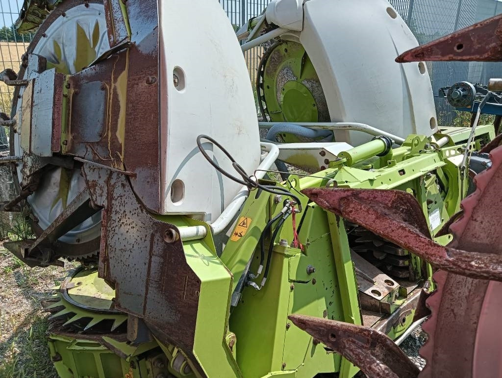 Claas Orbis 600 - Oprema za prevrtanje i razlaganje: slika 2 Claas Orbis 600 - Oprema za prevrtanje i razlaganje: slika 2