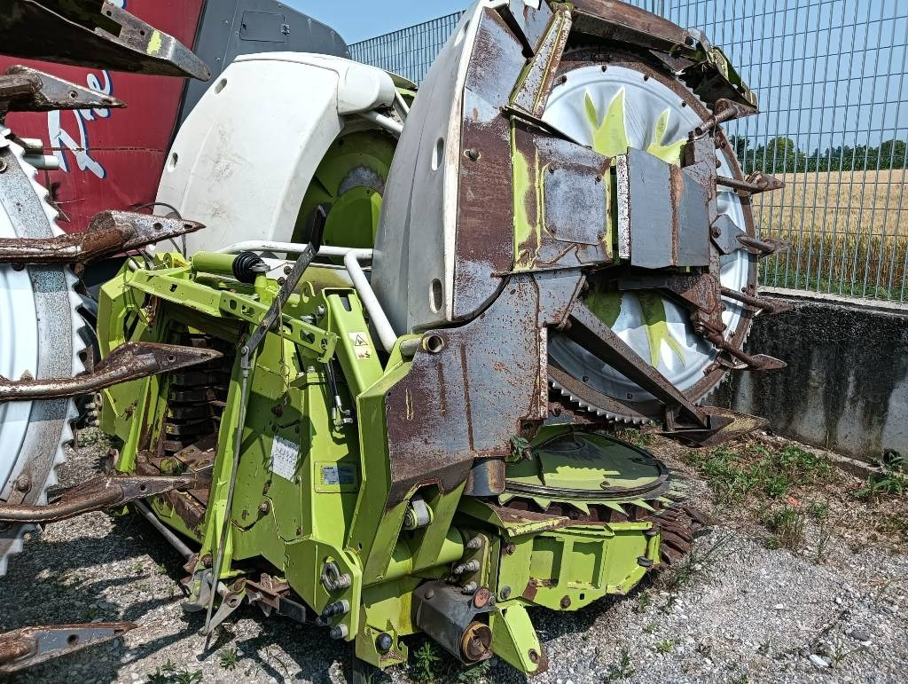 Claas Orbis 600 - Oprema za prevrtanje i razlaganje: slika 1 Claas Orbis 600 - Oprema za prevrtanje i razlaganje: slika 1