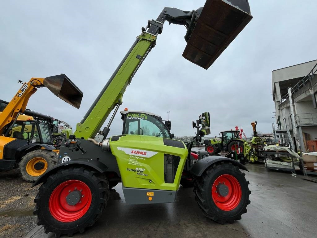 Claas Scorpion 1033 - Teleskopski upravljač: slika 1 Claas Scorpion 1033 - Teleskopski upravljač: slika 1