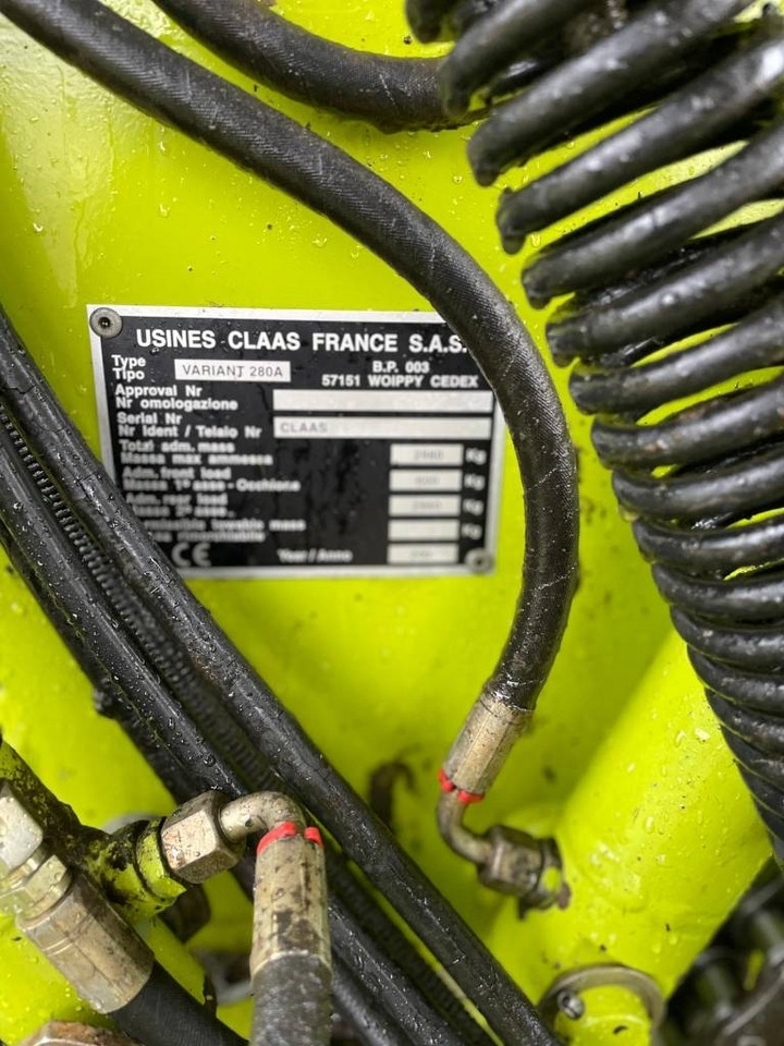 Claas Variant 280 - Balirka za okrugle bale: slika 4 Claas Variant 280 - Balirka za okrugle bale: slika 4