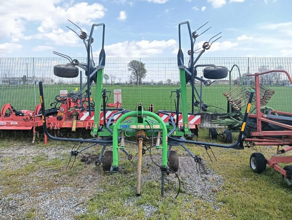 Deutz-fahr 5521 - Omotač za bale: slika 1 Deutz-fahr 5521 - Omotač za bale: slika 1