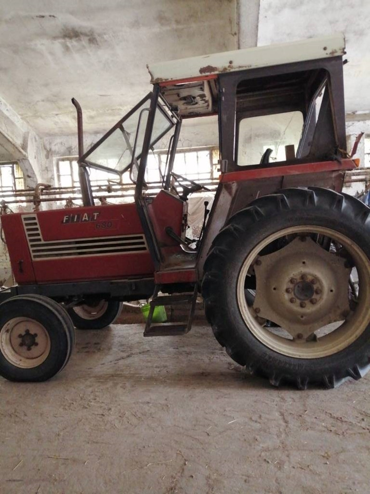 Fiat 680 - Traktor: slika 3 Fiat 680 - Traktor: slika 3