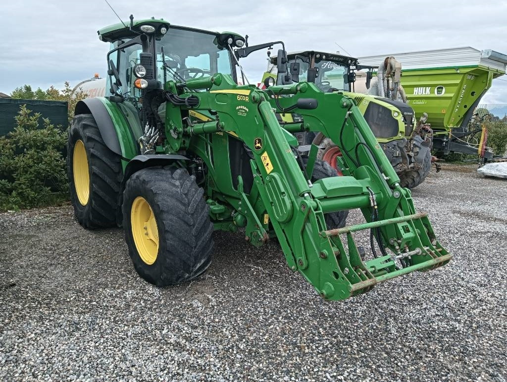 John Deere 5125 R - Traktor: slika 1 John Deere 5125 R - Traktor: slika 1