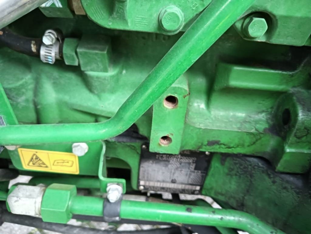 John Deere 5125 R - Traktor: slika 4 John Deere 5125 R - Traktor: slika 4