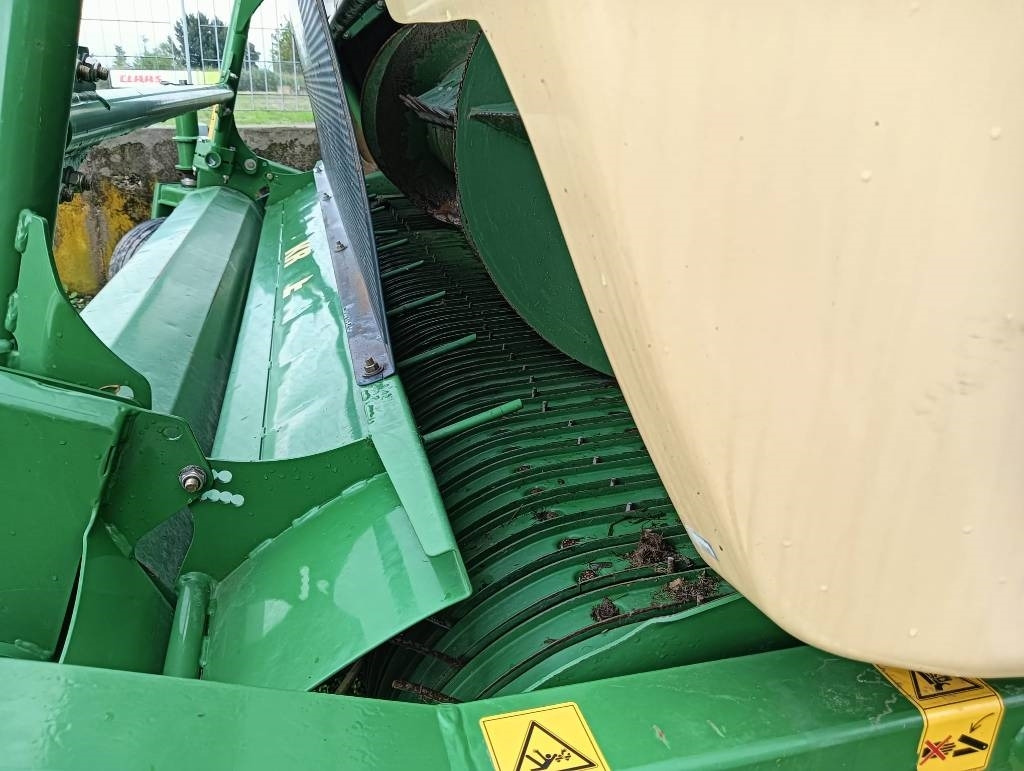 Krone Easy Flow 300 - Kombajn za stočnu hranu: slika 5 Krone Easy Flow 300 - Kombajn za stočnu hranu: slika 5