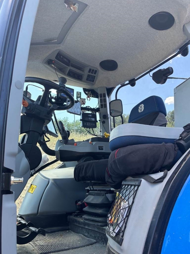 New Holland T6.165 - Traktor: slika 4 New Holland T6.165 - Traktor: slika 4