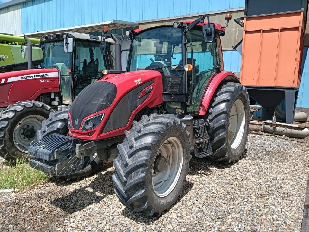 Valtra A 114 - Traktor: slika 3 Valtra A 114 - Traktor: slika 3