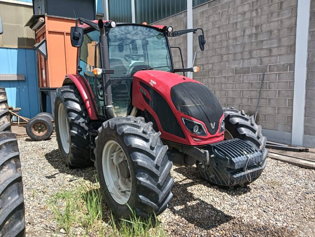 Valtra A 114 - Traktor: slika 1 Valtra A 114 - Traktor: slika 1