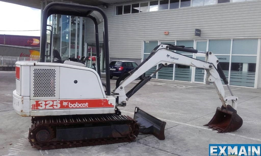 Bobcat X 325 - Mini bager: slika 2 Bobcat X 325 - Mini bager: slika 2