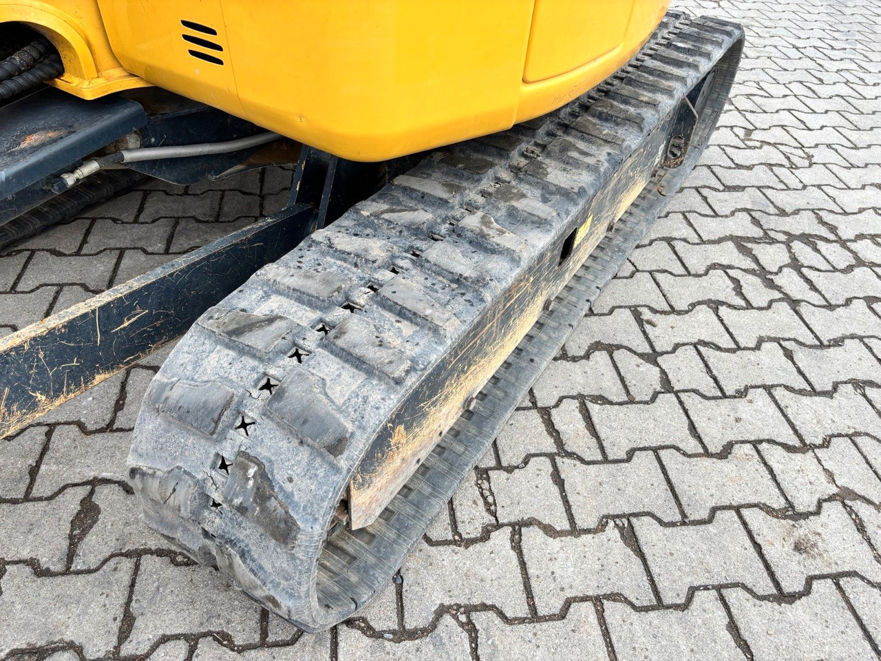 Komatsu PC30MR-3 mit Powertilt - Mini bager: slika 3 Komatsu PC30MR-3 mit Powertilt - Mini bager: slika 3