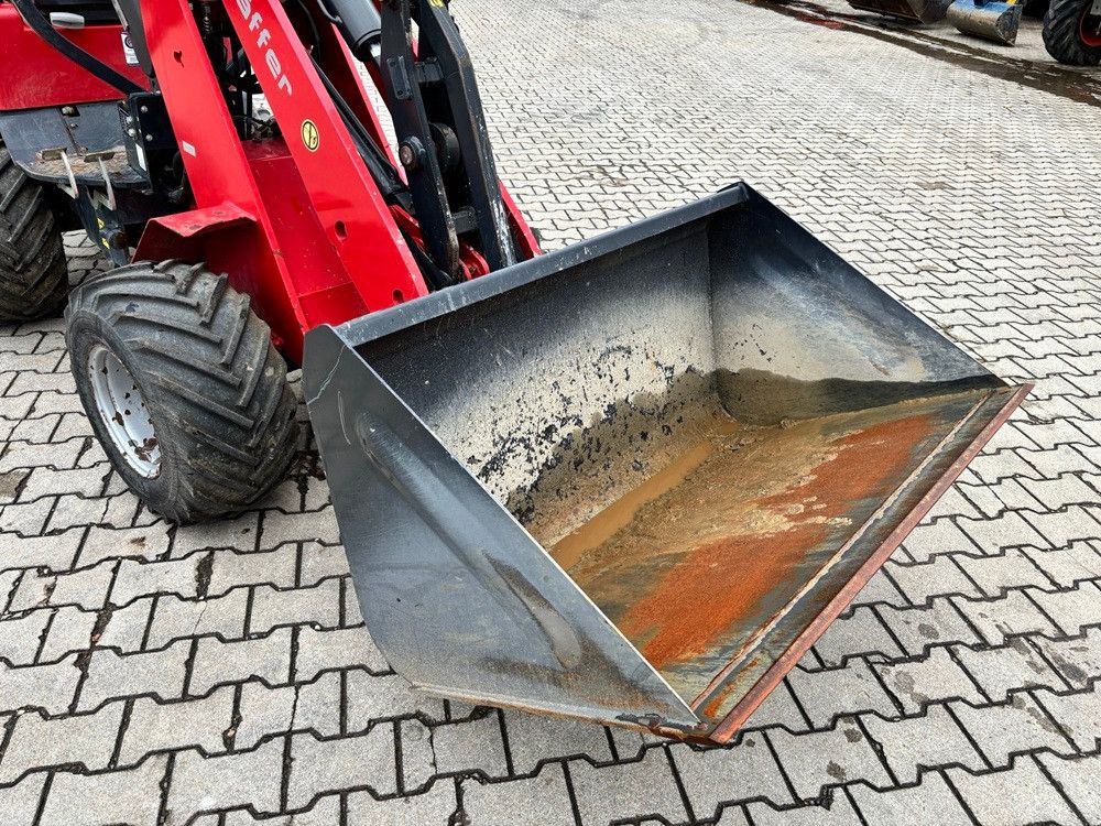 Schäffer 2024 - Utovarivač točkaš: slika 3 Schäffer 2024 - Utovarivač točkaš: slika 3