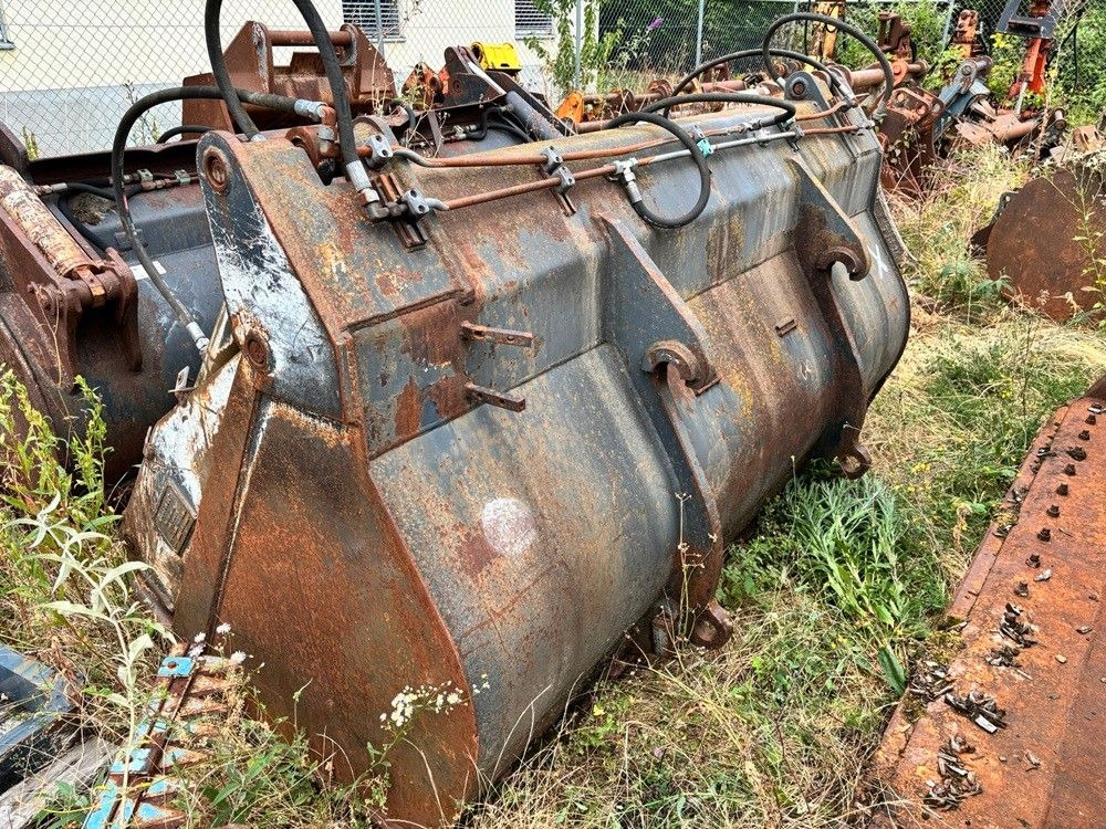 Schaufel 2,0-2,2 cbm Volvo/Komatsu - Utovarna kašika: slika 4 Schaufel 2,0-2,2 cbm Volvo/Komatsu - Utovarna kašika: slika 4