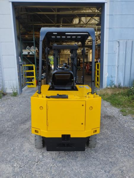 Daewoo Chariot élévateur électrique B30S fenwick - Električni viljuškar: slika 3 Daewoo Chariot élévateur électrique B30S fenwick - Električni viljuškar: slika 3