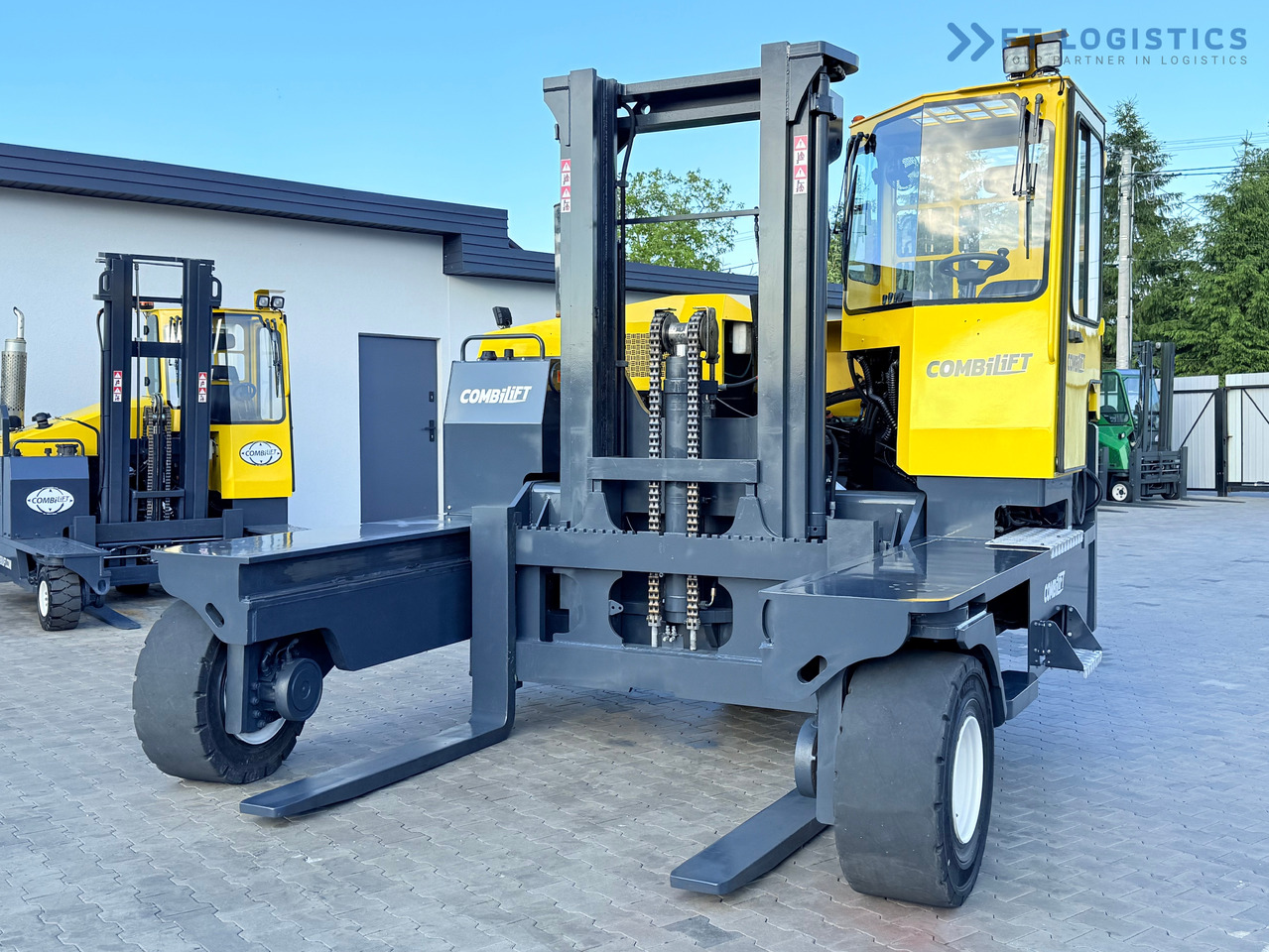 COMBILIFT C14000 / DUPLEX 3600MM / FREE-LIFT / POSITIONER - Viljuškar sa 4 strane: slika 3 COMBILIFT C14000 / DUPLEX 3600MM / FREE-LIFT / POSITIONER - Viljuškar sa 4 strane: slika 3