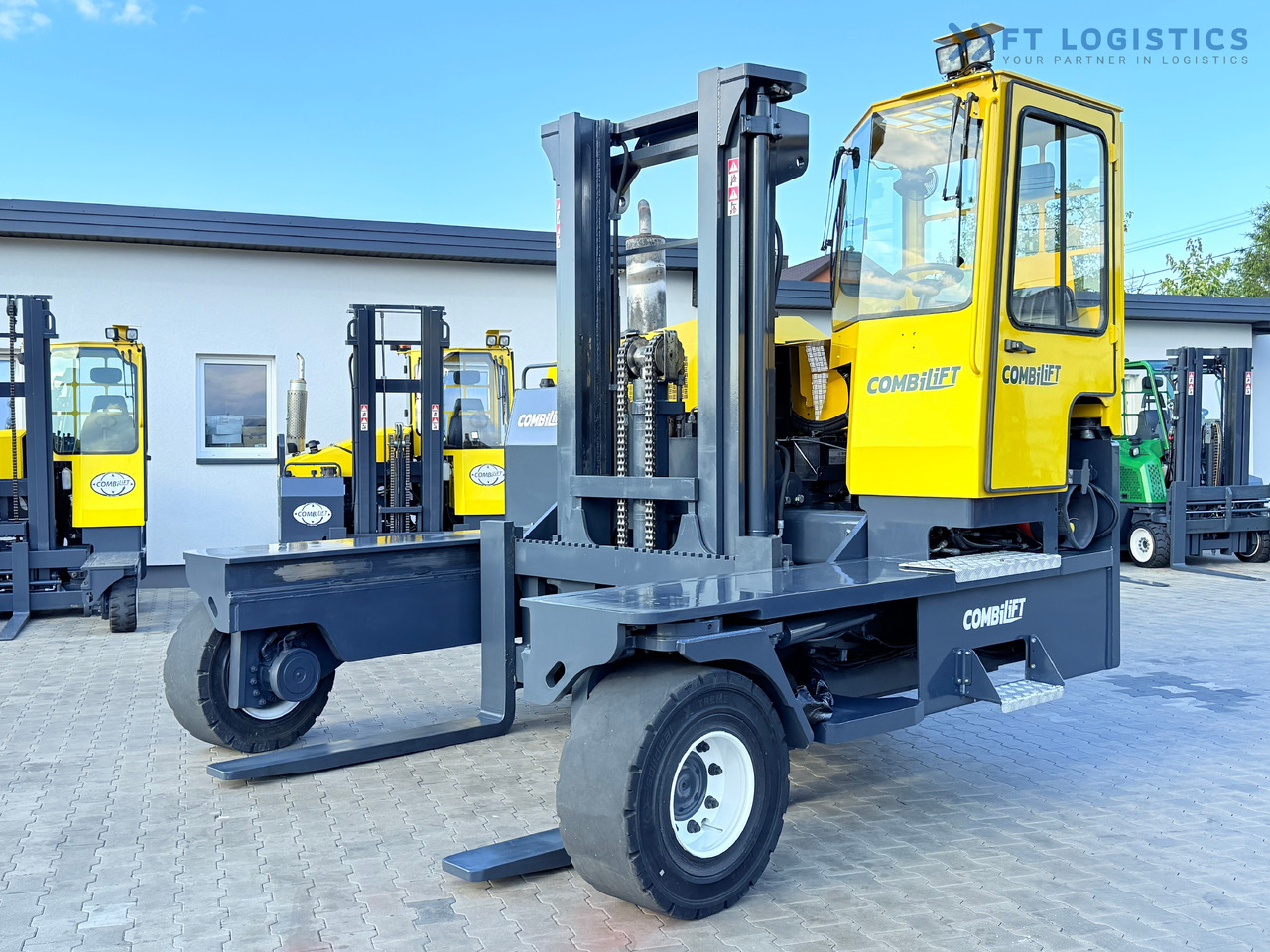 COMBILIFT C14000 / DUPLEX 3600MM / FREE-LIFT / POSITIONER - Viljuškar sa 4 strane: slika 2 COMBILIFT C14000 / DUPLEX 3600MM / FREE-LIFT / POSITIONER - Viljuškar sa 4 strane: slika 2