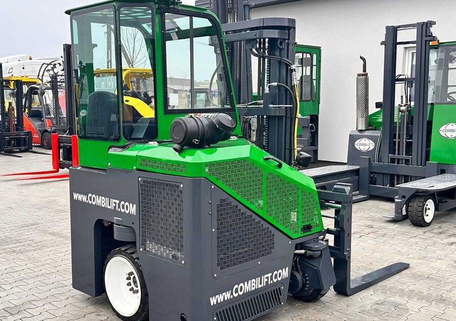Viljuškar sa 4 strane Combilift C2500CB / TRIPLEX / DIESEL / 4900MM / FREE LIFT / POSITIONER 1720MM / LIKE NEW: slika 31