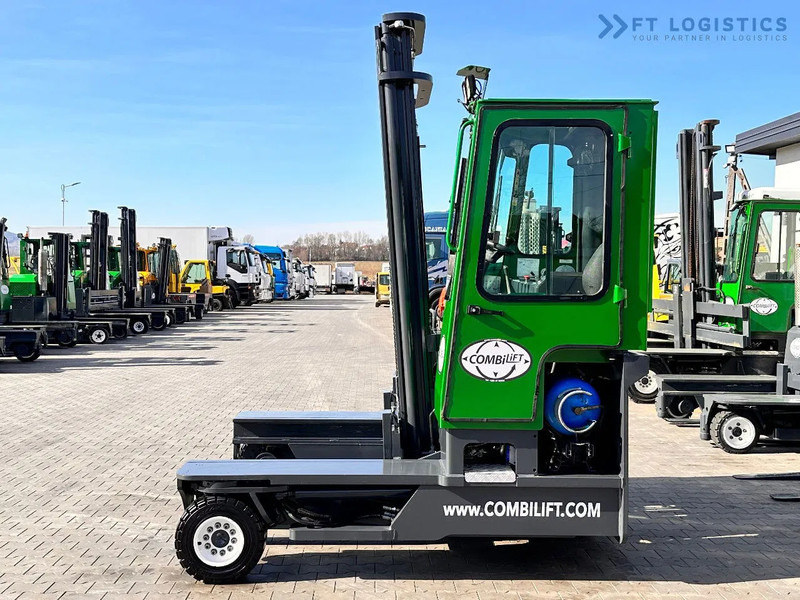 Combilift C4000 / LPG / DUPLEX / 4500MM / FREE LIFT / LIKE NEW C4000 / LPG / DUPLEX / 4500MM / FREE LIFT / LIKE NEW - Viljuškar sa 4 strane: slika 3 Combilift C4000 / LPG / DUPLEX / 4500MM / FREE LIFT / LIKE NEW C4000 / LPG / DUPLEX / 4500MM / FREE LIFT / LIKE NEW - Viljuškar sa 4 strane: slika 3