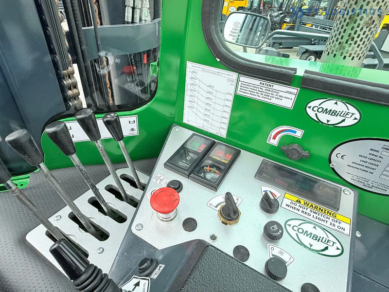 Viljuškar sa 4 strane Combilift C4000 / TRIPLEX / 9300MM / FREE LIFT / POSITIONER / GAS / CABIN C4000 / TRIPLEX / 9300MM / FREE LIFT / POSITIONER / GAS / CABIN: slika 17 Viljuškar sa 4 strane Combilift C4000 / TRIPLEX / 9300MM / FREE LIFT / POSITIONER / GAS / CABIN C4000 / TRIPLEX / 9300MM / FREE LIFT / POSITIONER / GAS / CABIN: slika 17