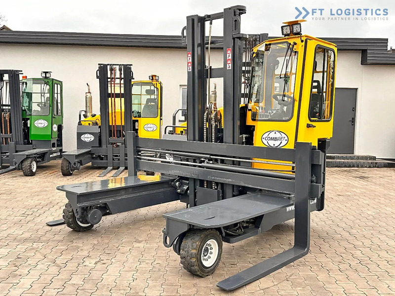 Combilift C4500 / DUPLEX / 4050MM / DIESEL / WIDE POSITIONER / FREE LIFT C4500 / DUPLEX / 4050MM / DIESEL / WIDE POSITIONER / FREE LIFT - Viljuškar sa 4 strane: slika 4 Combilift C4500 / DUPLEX / 4050MM / DIESEL / WIDE POSITIONER / FREE LIFT C4500 / DUPLEX / 4050MM / DIESEL / WIDE POSITIONER / FREE LIFT - Viljuškar sa 4 strane: slika 4