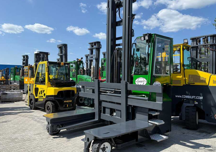 Combilift C5000E / ELECTRIC / TRIPLEX 8300MM / FULL FREE LIFT / WIDE POSITIONER / FORK SIDESHIFT / BATTERY LIKE NEW - Viljuškar sa 4 strane: slika 1 Combilift C5000E / ELECTRIC / TRIPLEX 8300MM / FULL FREE LIFT / WIDE POSITIONER / FORK SIDESHIFT / BATTERY LIKE NEW - Viljuškar sa 4 strane: slika 1