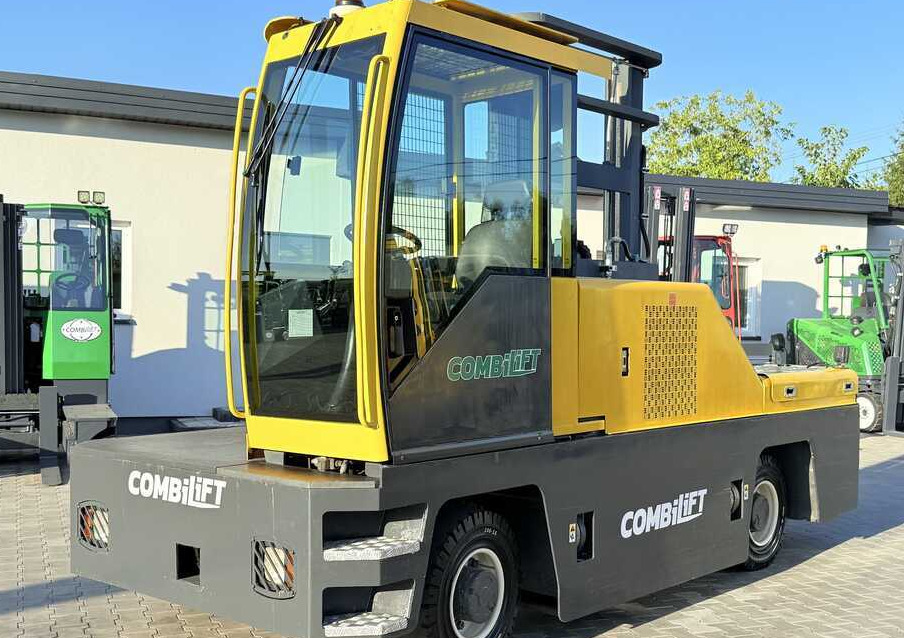 Combilift C5000FSL / DIESEL / DUPLEX - 4000MM / FREE-LIFT / CABIN / A wide range of four-way and side loaders, tailored to diverse needs and applications. - Bočni utovarivač: slika 1 Combilift C5000FSL / DIESEL / DUPLEX - 4000MM / FREE-LIFT / CABIN / A wide range of four-way and side loaders, tailored to diverse needs and applications. - Bočni utovarivač: slika 1