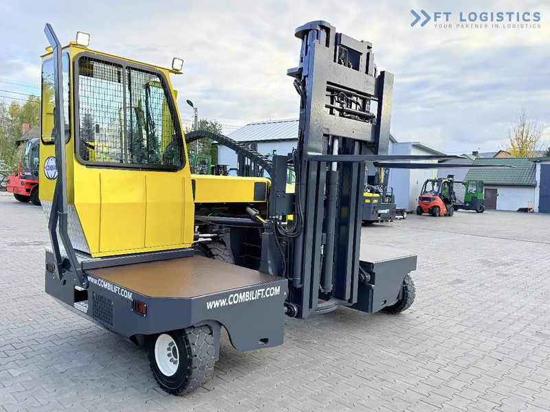 Combilift C5000SR / DIESEL / TRIPLEX MAST – 6100 MM / FORK POSITIONER / FULL CABIN C5000SR / DIESEL / TRIPLEX MAST – 6100 MM / FORK POSITI - Bočni utovarivač: slika 1 Combilift C5000SR / DIESEL / TRIPLEX MAST – 6100 MM / FORK POSITIONER / FULL CABIN C5000SR / DIESEL / TRIPLEX MAST – 6100 MM / FORK POSITI - Bočni utovarivač: slika 1