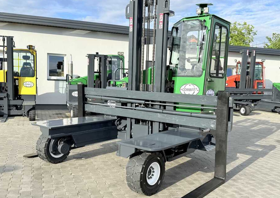 Combilift C5000XL / DIESEL / DUPLEX - 4000MM / WIDE FORK POSITIONER 3350MM / FULL HEATED CABIN / ONLY 6453 HOURS / CONDITION - LIKE NEW! - Viljuškar sa 4 strane: slika 1 Combilift C5000XL / DIESEL / DUPLEX - 4000MM / WIDE FORK POSITIONER 3350MM / FULL HEATED CABIN / ONLY 6453 HOURS / CONDITION - LIKE NEW! - Viljuškar sa 4 strane: slika 1
