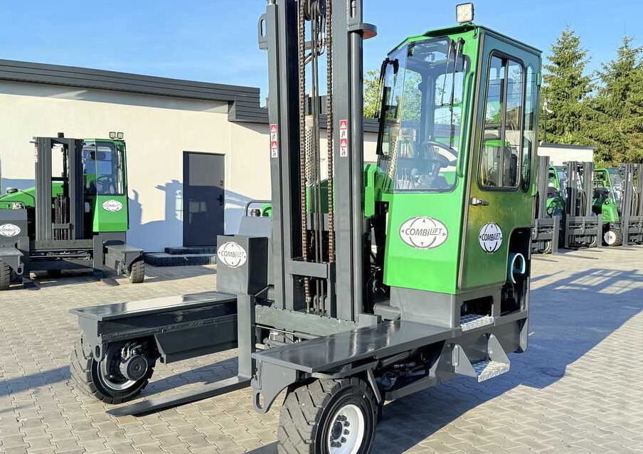 Combilift C5000XL / GAS / DUPLEX 4000 / POSITIONER / FULL CABIN / LIKE NEW - Viljuškar sa 4 strane: slika 2 Combilift C5000XL / GAS / DUPLEX 4000 / POSITIONER / FULL CABIN / LIKE NEW - Viljuškar sa 4 strane: slika 2