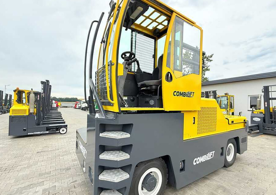 Bočni utovarivač Combilift C6000FSL / DIESEL / DUPLEX – 4100MM / 1400MM FORKS / SIDeloADER / 6000KG LIFTING CAPACITY / FREE LIFT / DEUTZ ENGINE / EXCELLENT CONDITION: slika 17