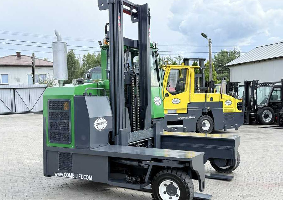 Combilift C8000 / GAS / DUPLEX - 4700MM / FORK POSITIONER / FREE LIFT / FULL HEATED CABIN / ONLY 5141H / CONDITION – LIKE NEW! - Viljuškar sa 4 strane: slika 5 Combilift C8000 / GAS / DUPLEX - 4700MM / FORK POSITIONER / FREE LIFT / FULL HEATED CABIN / ONLY 5141H / CONDITION – LIKE NEW! - Viljuškar sa 4 strane: slika 5