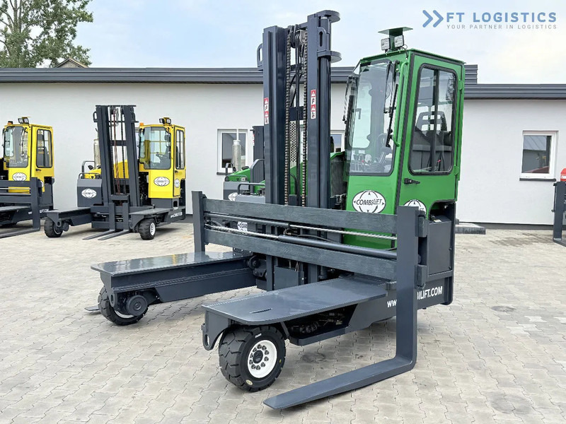 Combilift Combilift C4500 / DIESEL / DUPLEX 4000MM / WIDE FORK POSITIONER / HEATING / FULL CABIN / PERFECT CONDITION / Wide range of four- - Viljuškar sa 4 strane: slika 2 Combilift Combilift C4500 / DIESEL / DUPLEX 4000MM / WIDE FORK POSITIONER / HEATING / FULL CABIN / PERFECT CONDITION / Wide range of four- - Viljuškar sa 4 strane: slika 2