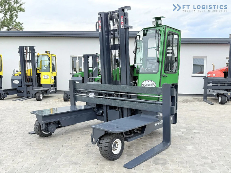 Combilift Combilift C4500 / DIESEL / DUPLEX 4000MM / WIDE FORK POSITIONER / HEATING / FULL CABIN / PERFECT CONDITION / Wide range of four- - Viljuškar sa 4 strane: slika 1 Combilift Combilift C4500 / DIESEL / DUPLEX 4000MM / WIDE FORK POSITIONER / HEATING / FULL CABIN / PERFECT CONDITION / Wide range of four- - Viljuškar sa 4 strane: slika 1